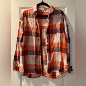 Old Navy Boyfriend Shirt Orange Flannel Size Medium